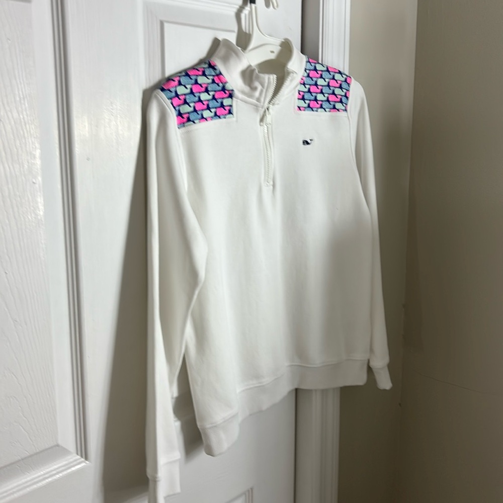 NWT Girls small quarter zip white Vineyard Vines